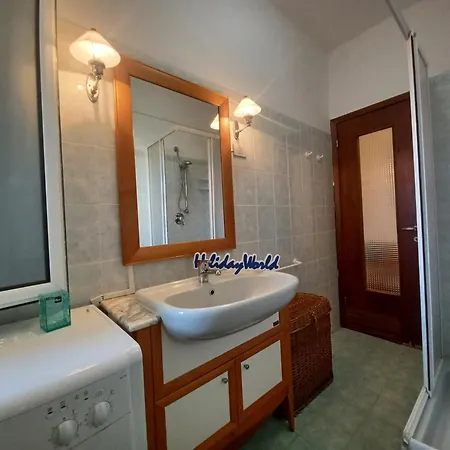 Daire House Sea By World *