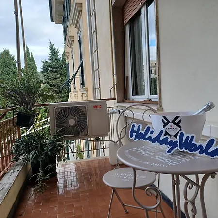 House Sea By World Apartmán